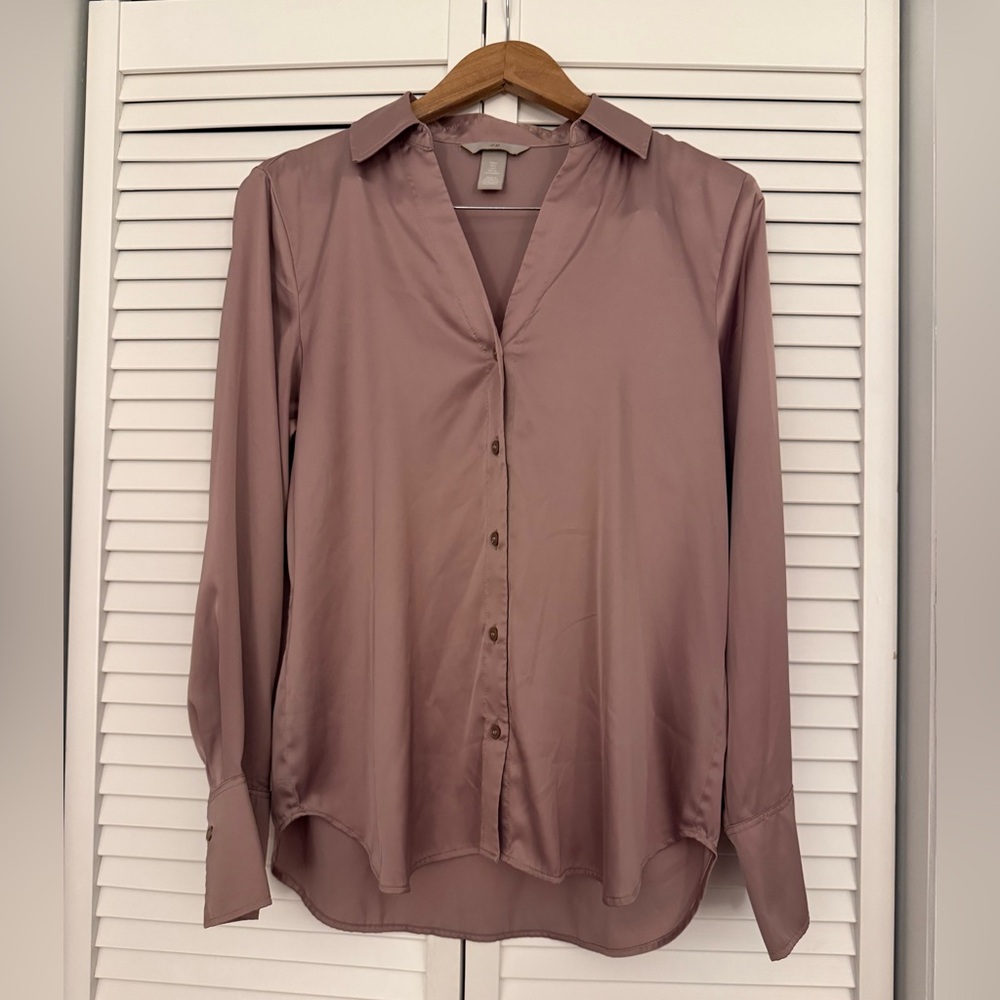 H&M Mauve Button Down Shirt